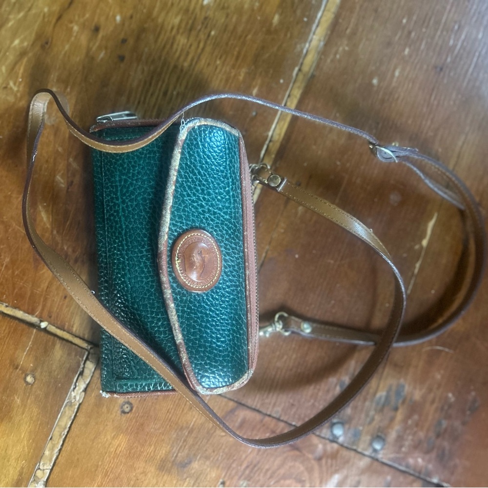 vintage Dooney and Bourke crossbody - Picture 8 of 8
